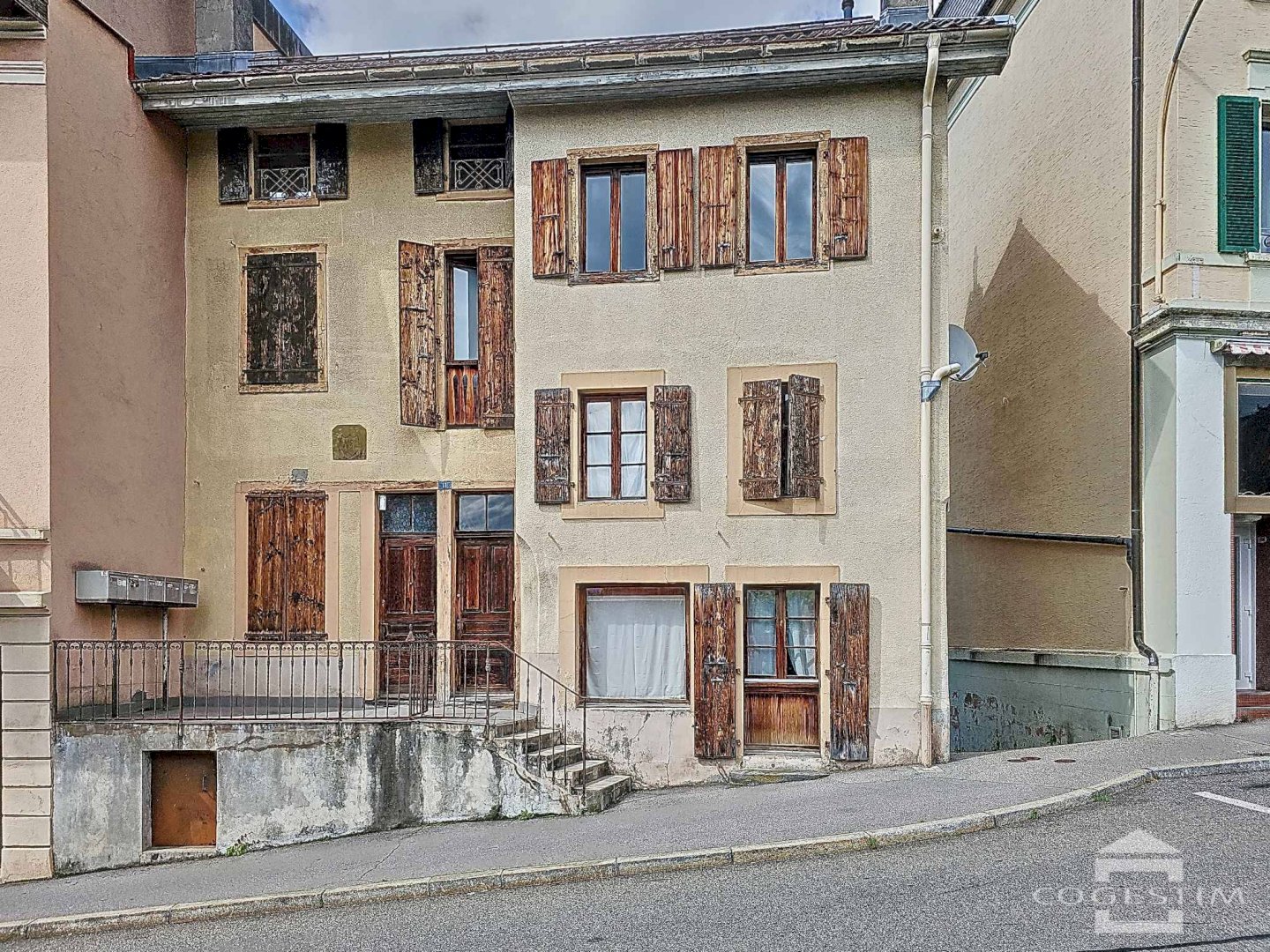 Opportunité investisseur   
Immeuble de rendement à rénover