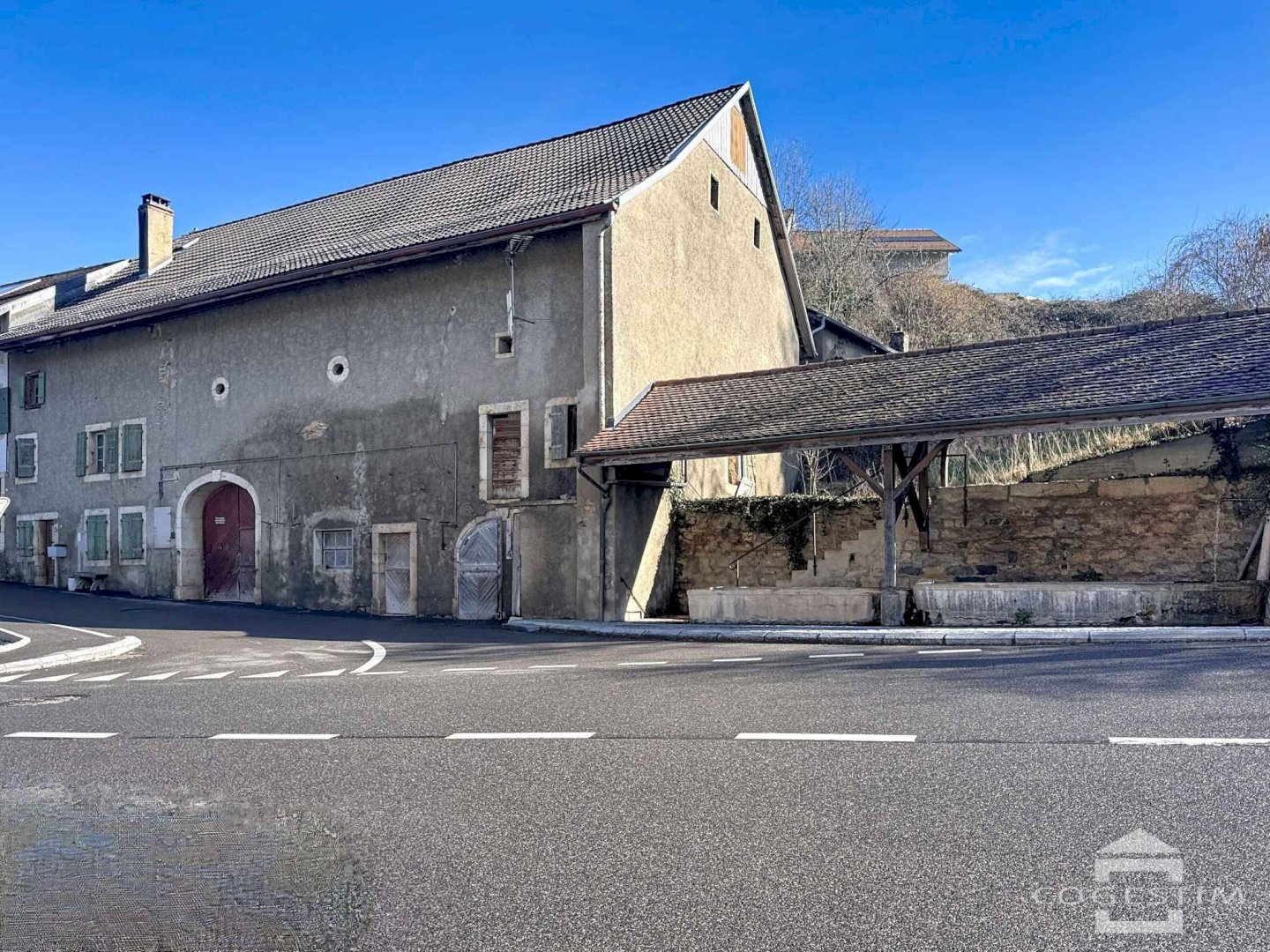Ancienne ferme à Bavois à rénover en zone village