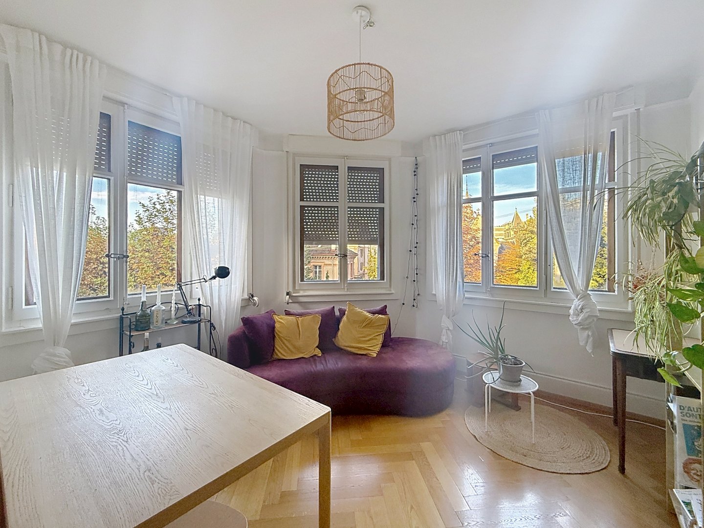 Bel appartement de 2 pièces dans le quartier sous gare