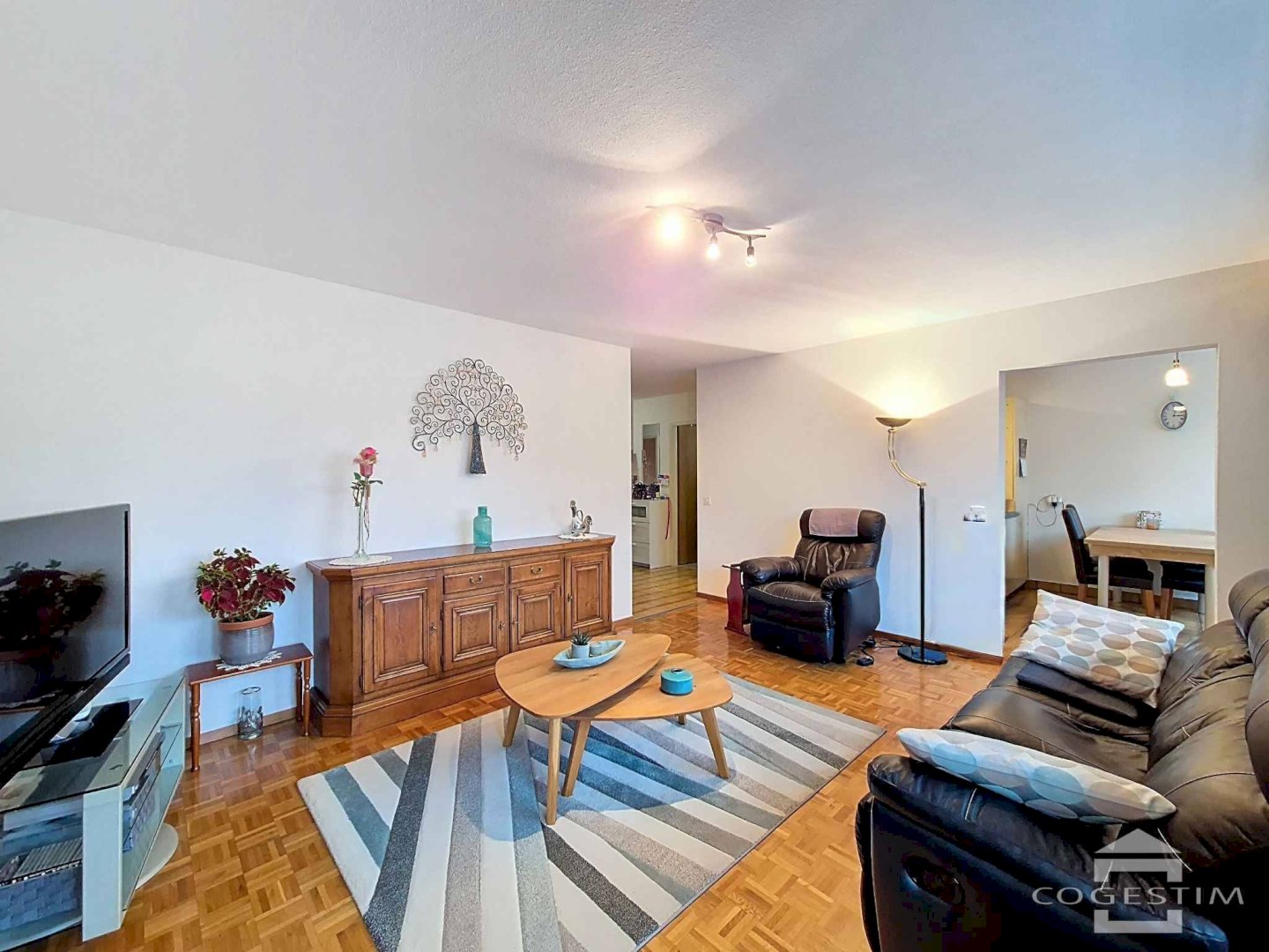 Spacieux 3.5 pièces avec vue sur les montagnes !