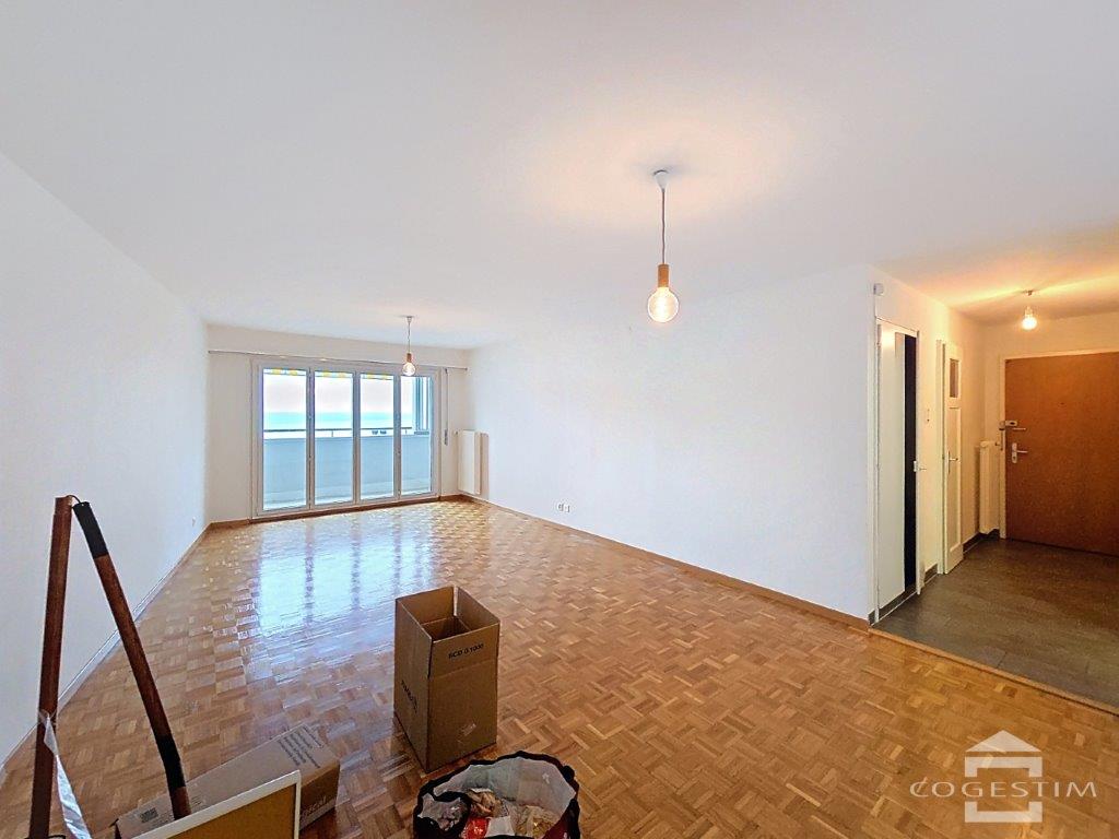 Appartement, 3ème, 3.5 pièce(s), 77 m2