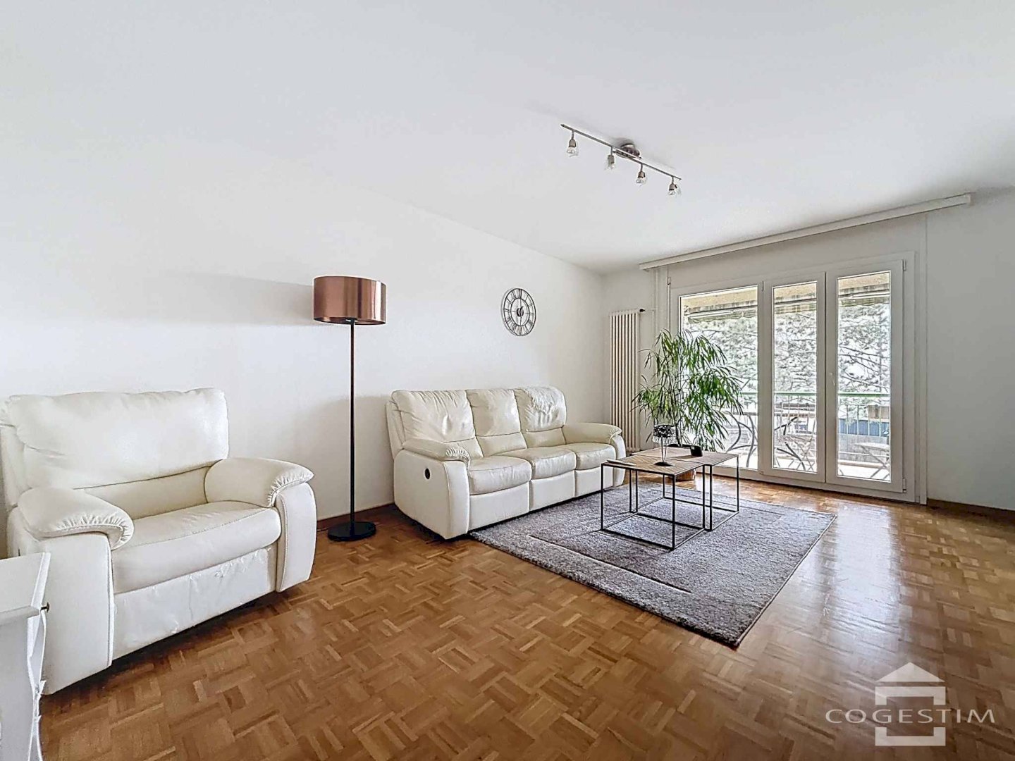 Bel appartement traversant de 
4.5 pièces