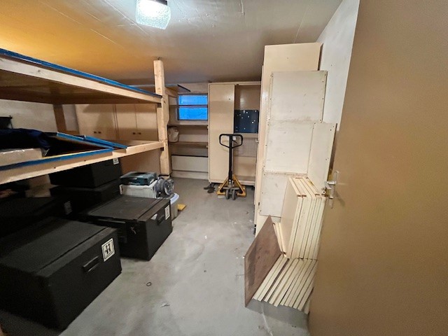Dépôt de 28m2 au 1er sous-sol