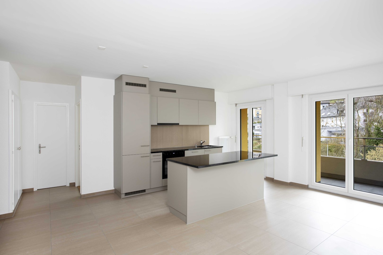 Joli logement entièrement rénové de 2.5 pièces