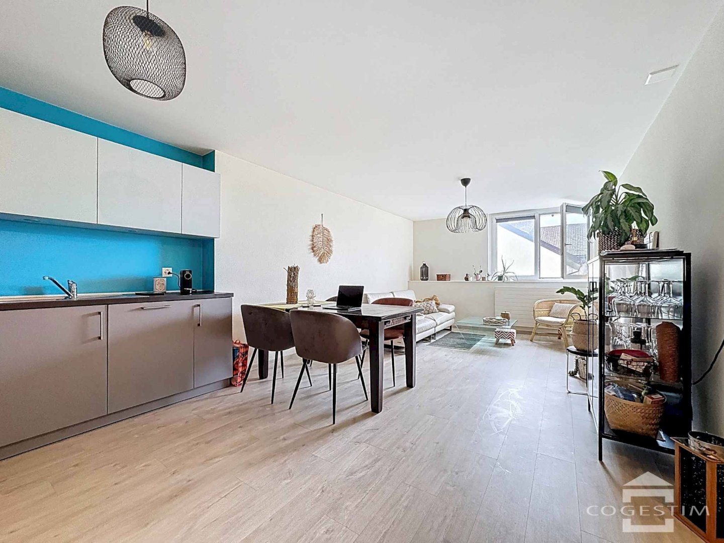Bel appartement moderne de 3.5 pièces à Burtigny