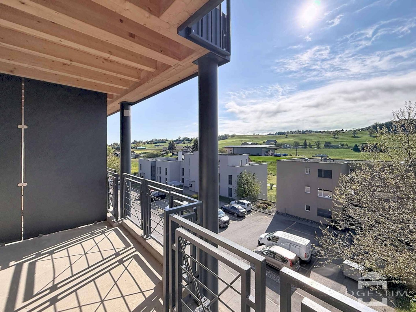 Appartement de 4.5 pièces entièrement rénové