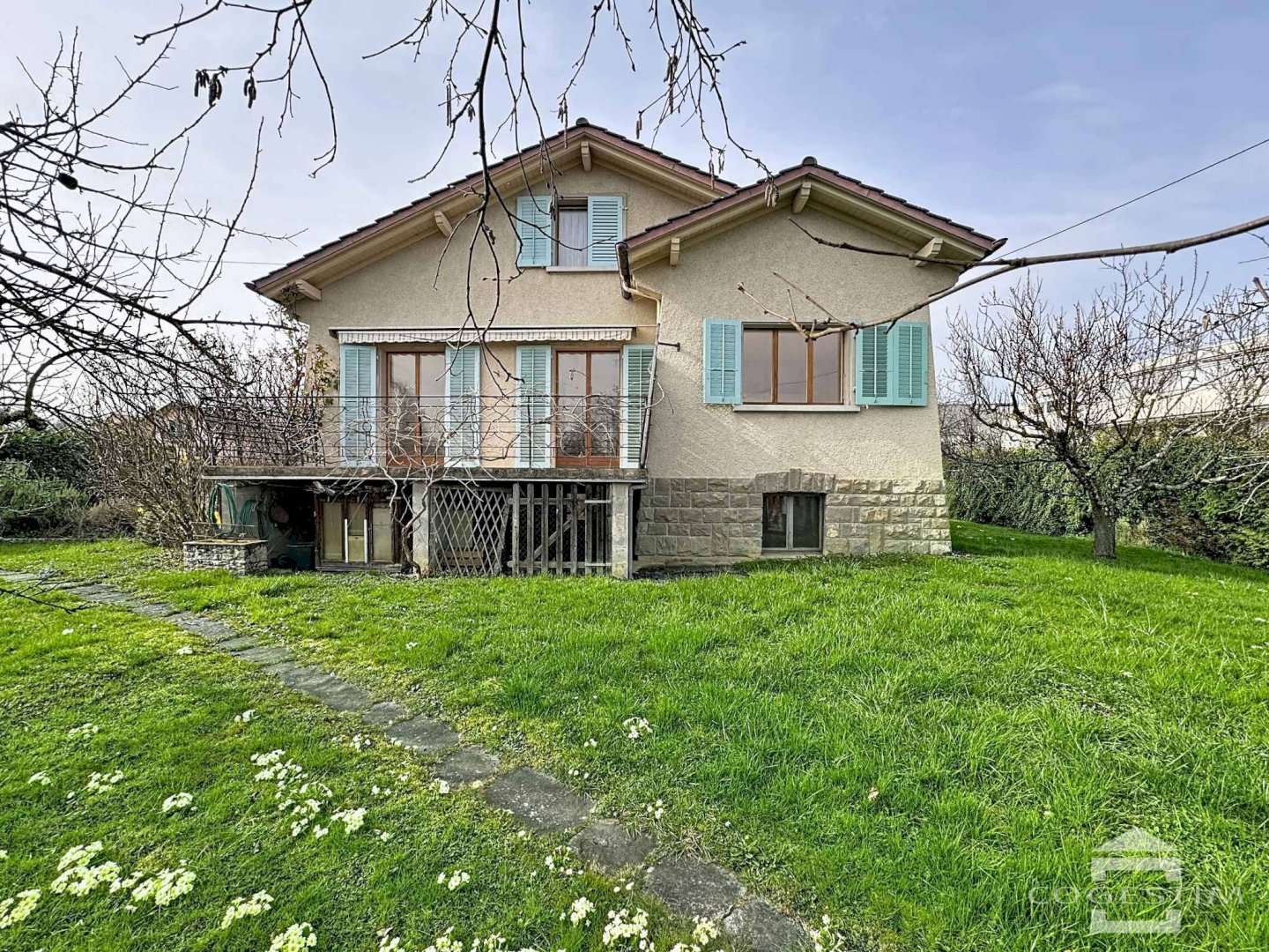 Villa individuelle de 5.5 pièces à Rolle, proche du Lac