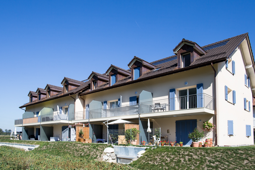 Appartement de 2.5 pièces au rez-de chaussée avec terrasse