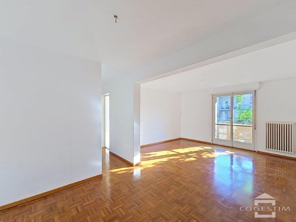 Rénovation complète – 2 pièces au 2ème étage