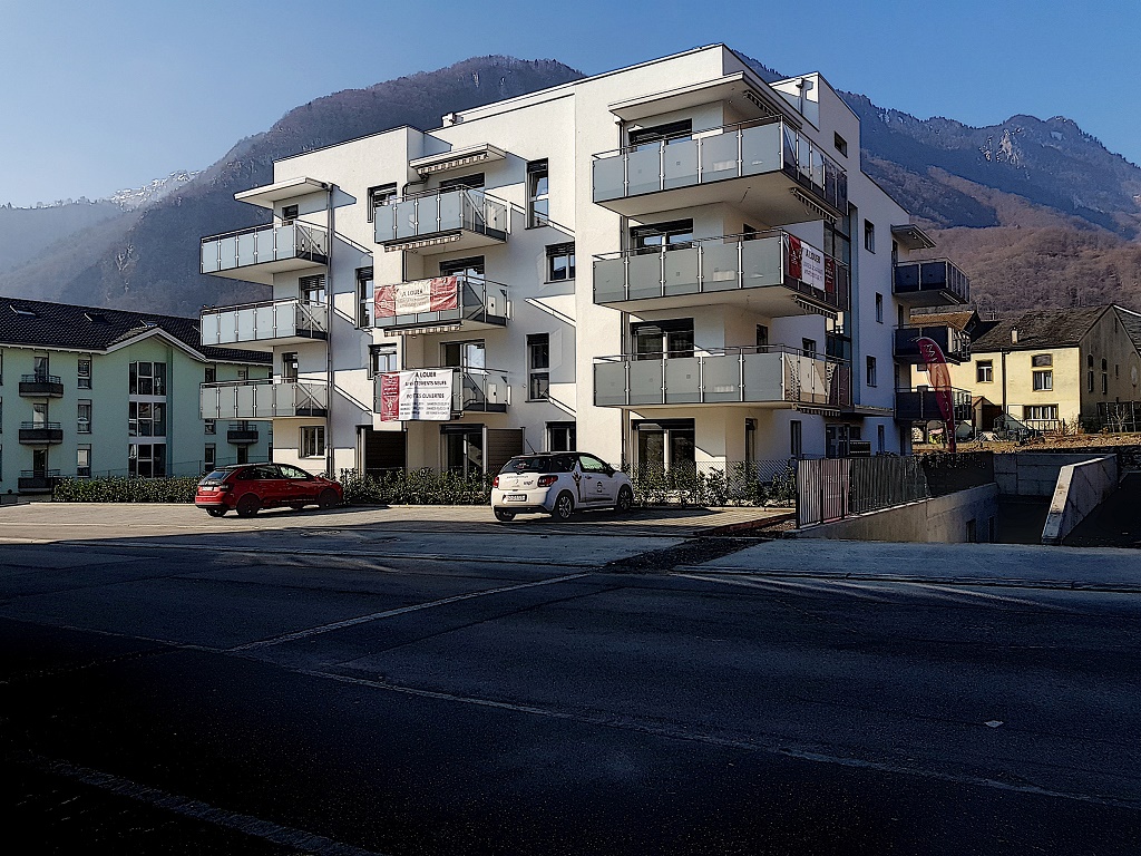 Bel appartement de 1.5 pièces avec balcon dans immeuble récent