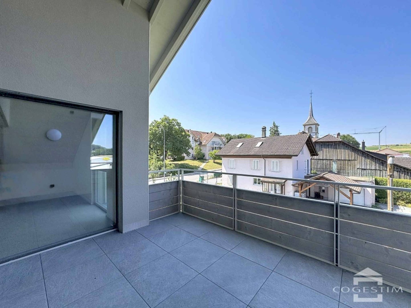 Appartement neuf de 3.5 pièces dans les combles