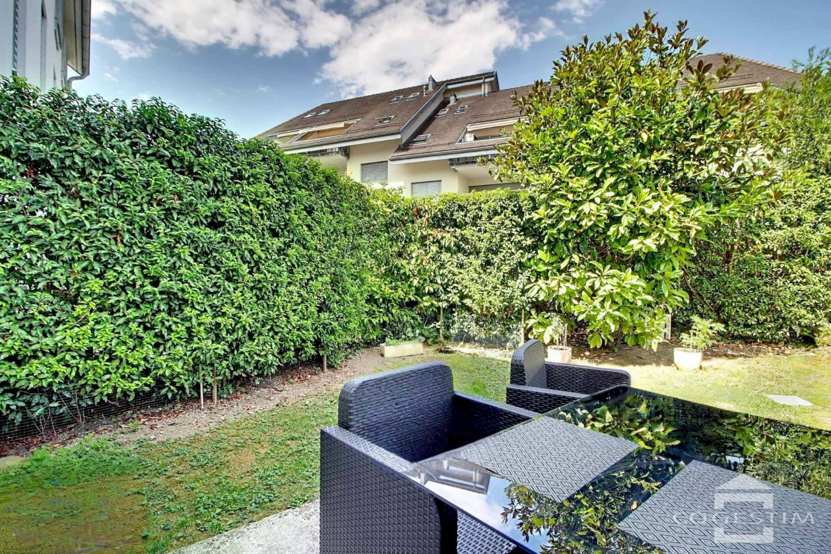 Pour investisseur – Grand studio avec jardin – Rendement net 4.15 %