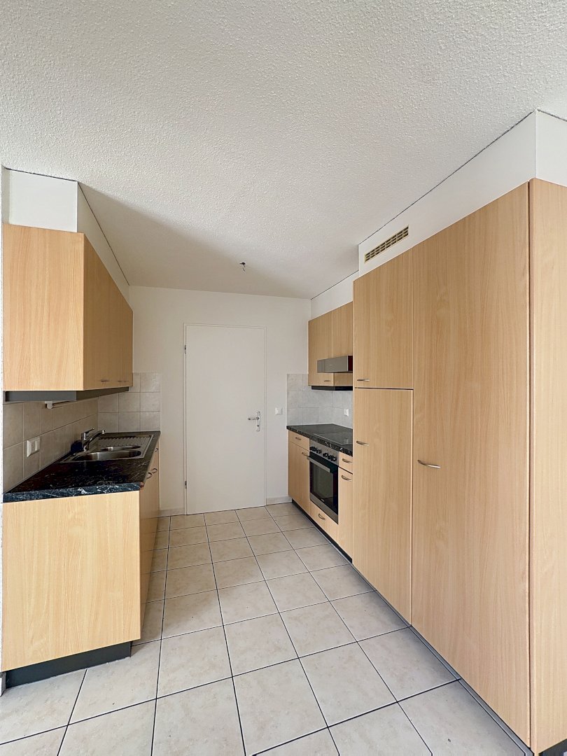 Appartement subventionné de 4.5 pièces au 3ème étage, comprenant :