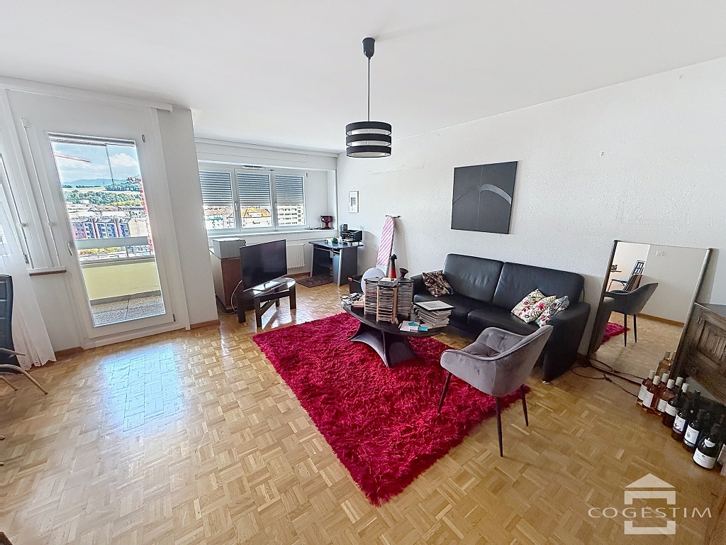Appartement de 2.5 pièces au 7ème étage