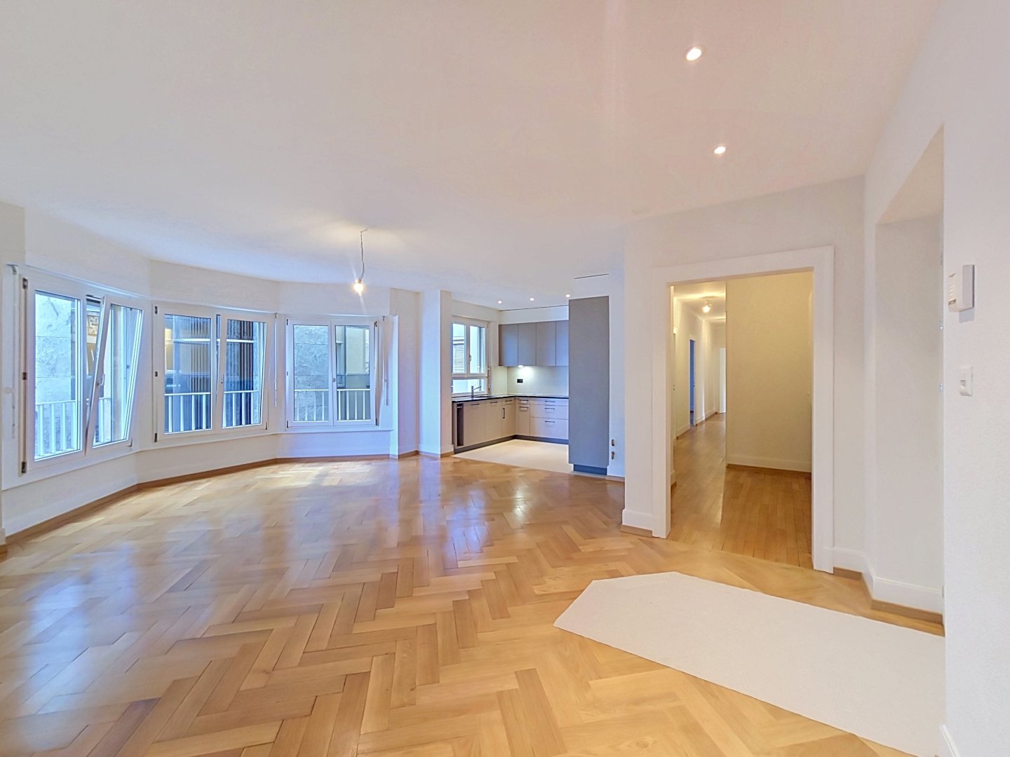 Rénovation complète – Appartement de 6.5 pièces ~186 m2 à Montreux, vue lac